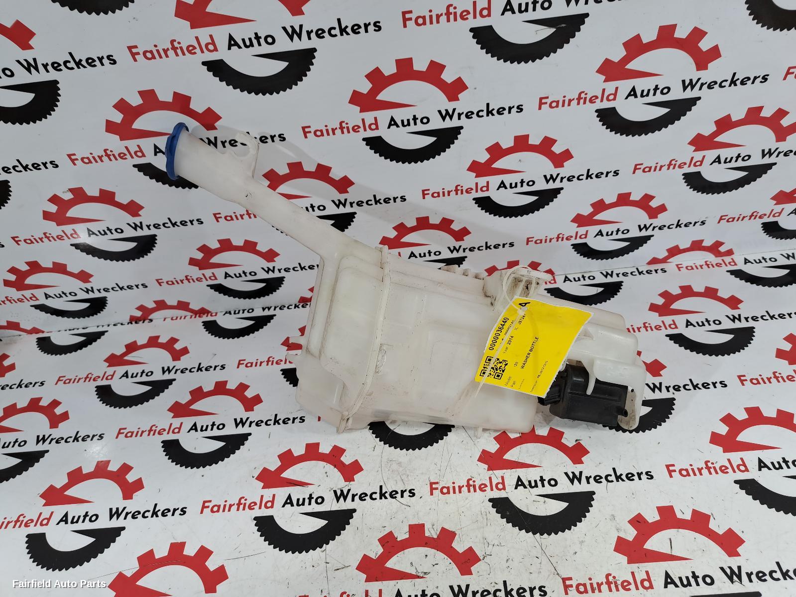 2012-2015 Hyundai I20 Washer Bottle