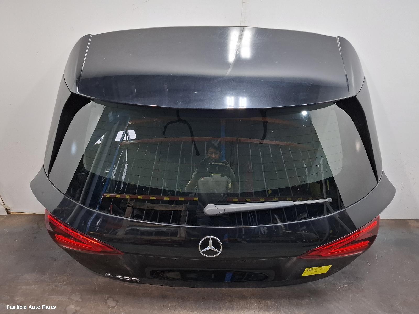 2018-2025 Mercedes A Class Bootlid Tailgate