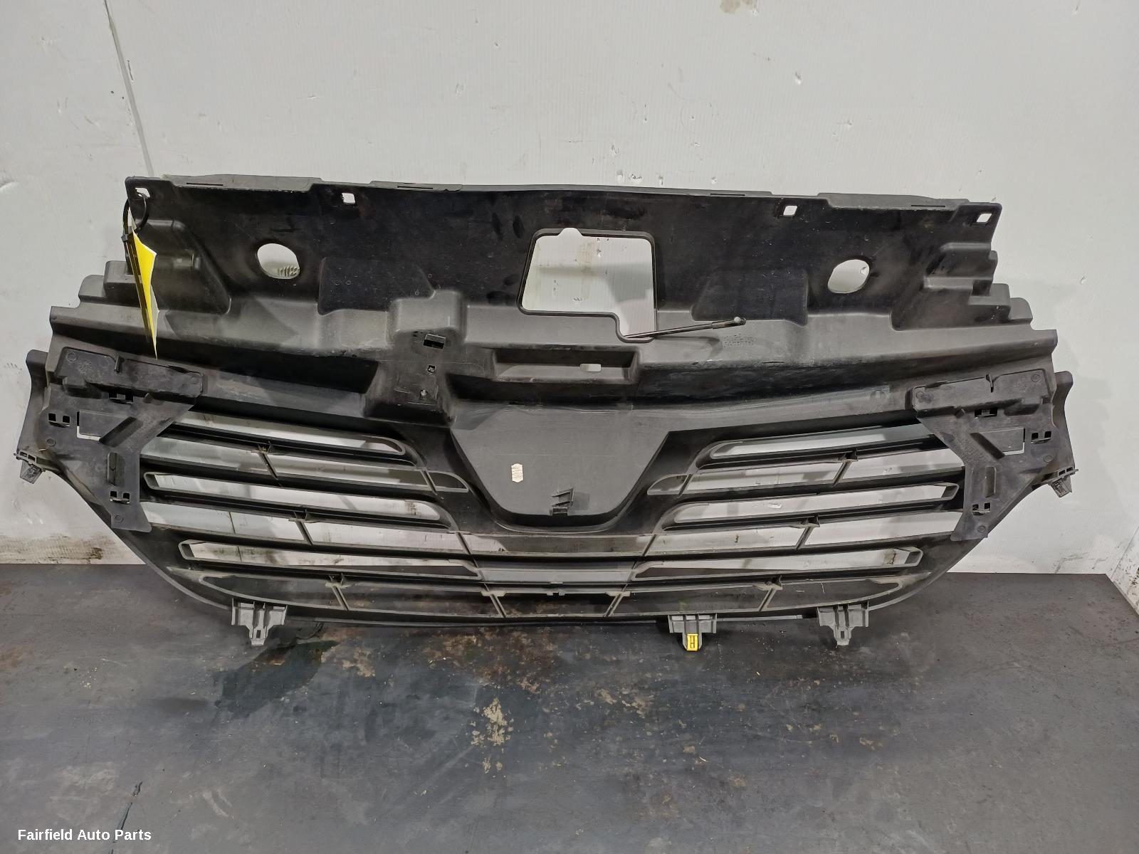 2015-2019 Renault Trafic Grille