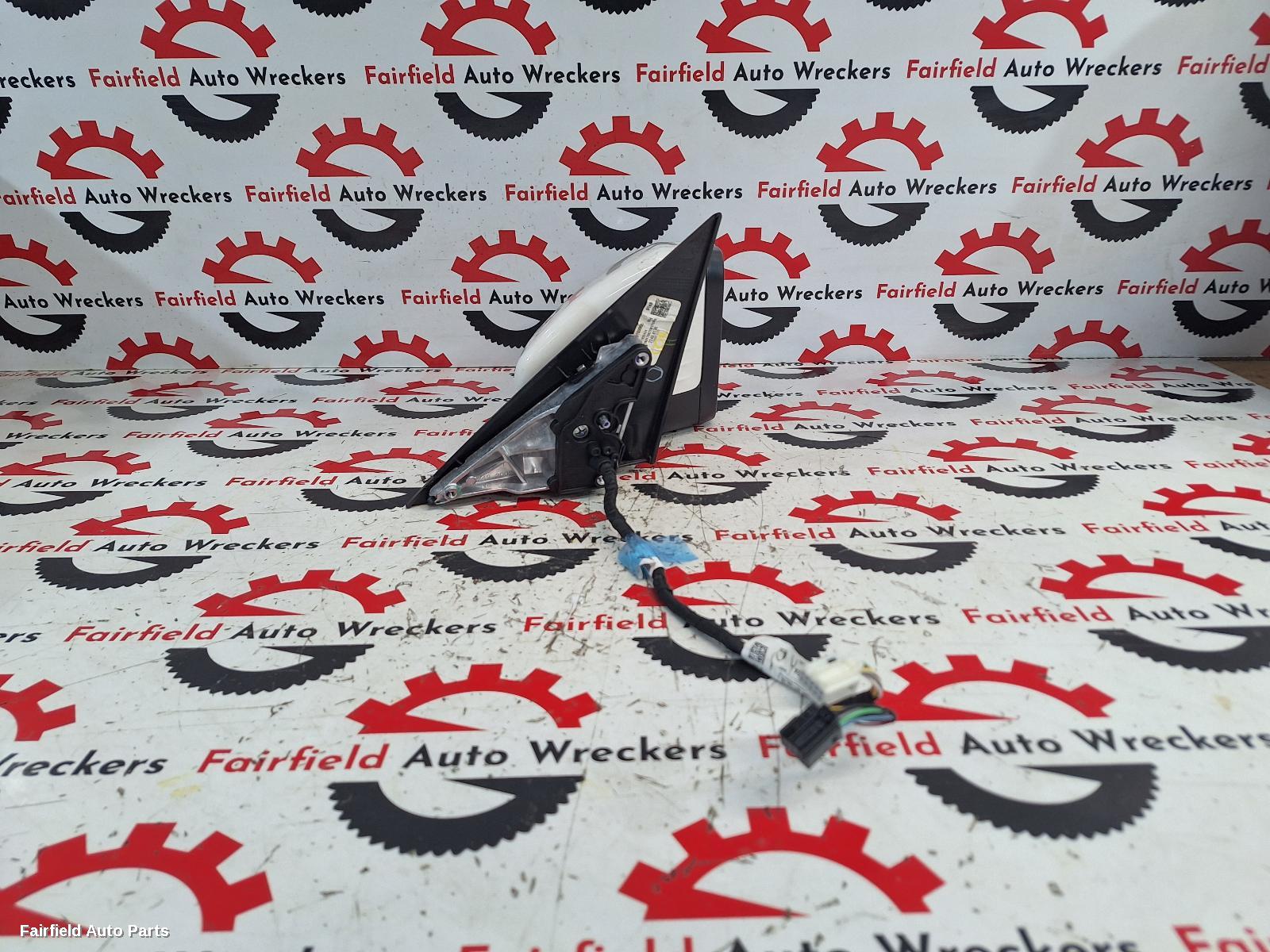 2019-2025 Mercedes Glb Class Right Door Mirror