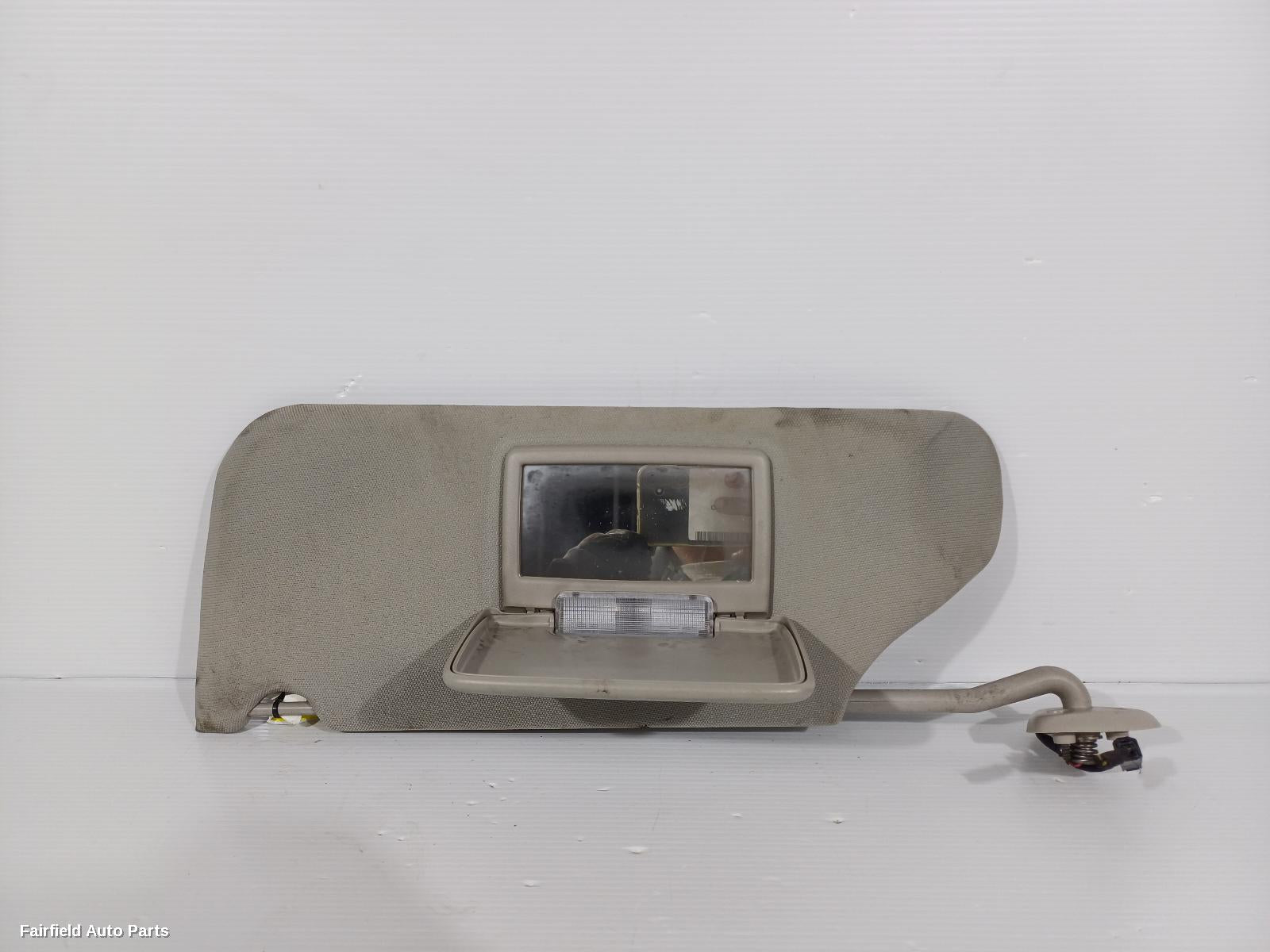 2005-2011 Chrysler 300c Sunvisor