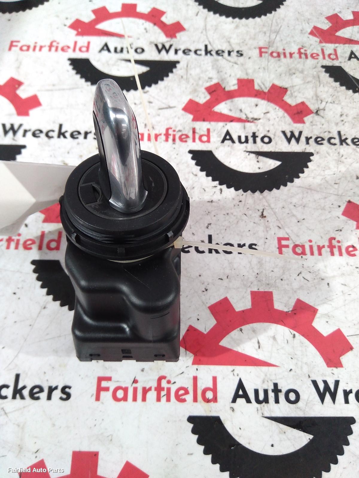 2014-2025 Porsche Macan Ignition W  Key