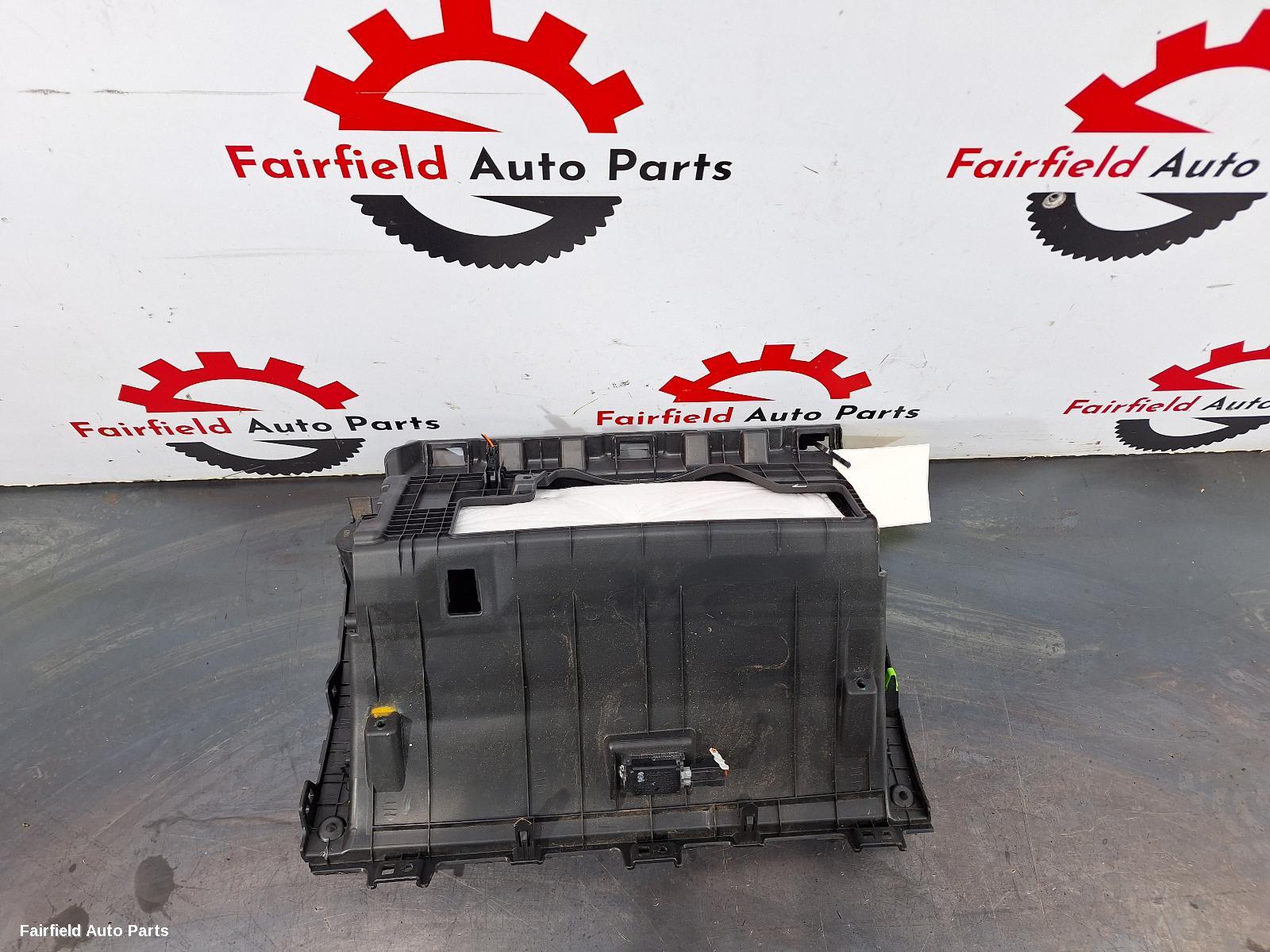 2017-2026 Hyundai I30 Glove Box