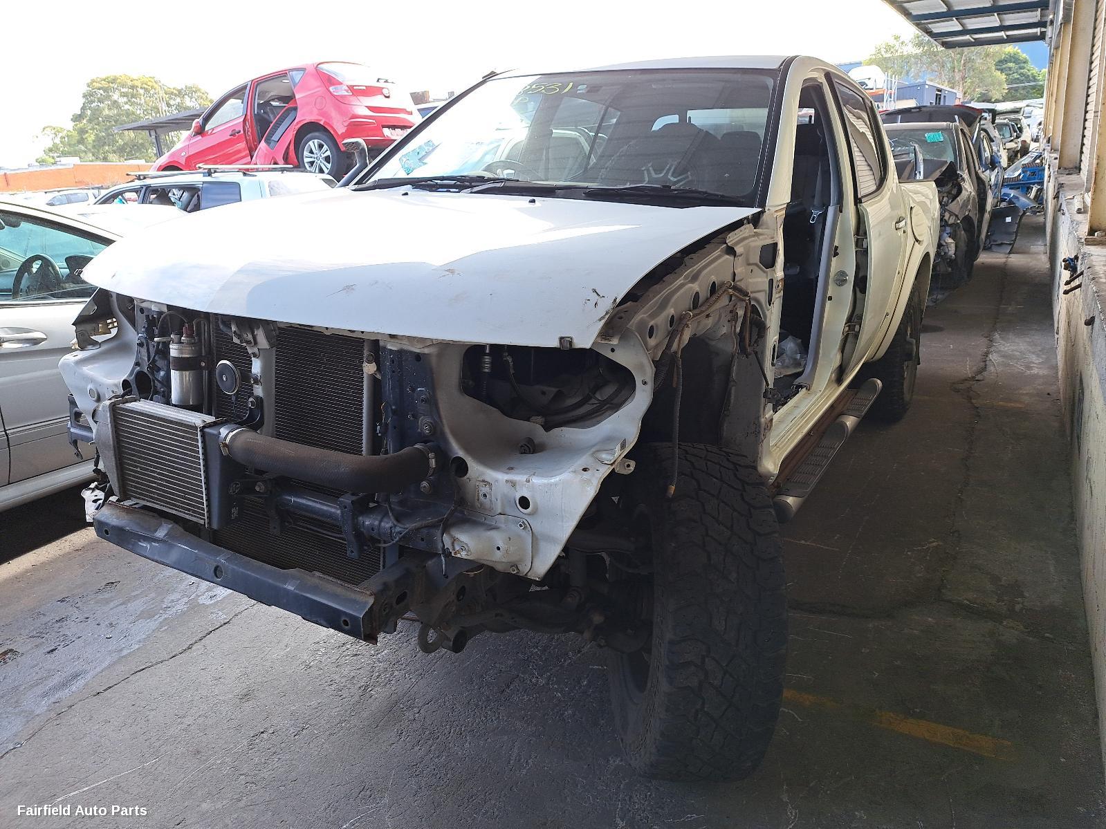 2006-2015 Mitsubishi Triton Air Cleaner Box