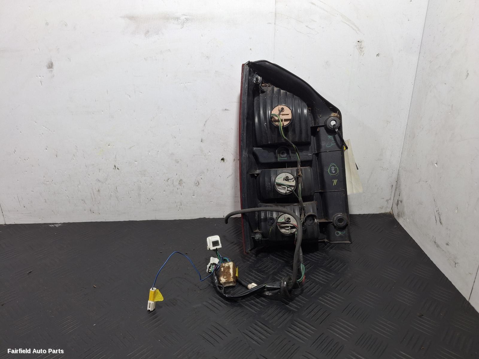 2005-2013 Nissan Pathfinder Right Taillight