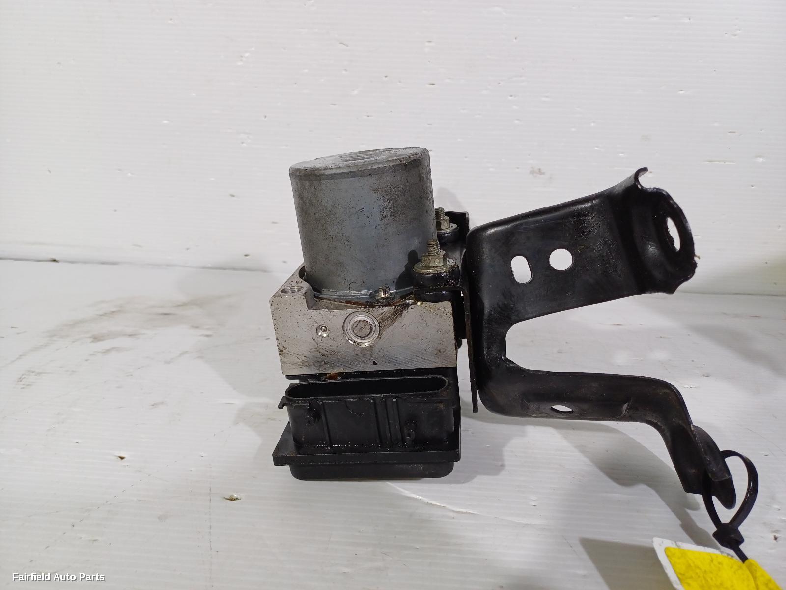 2000-2006 Toyota Estima Abs Pump Modulator