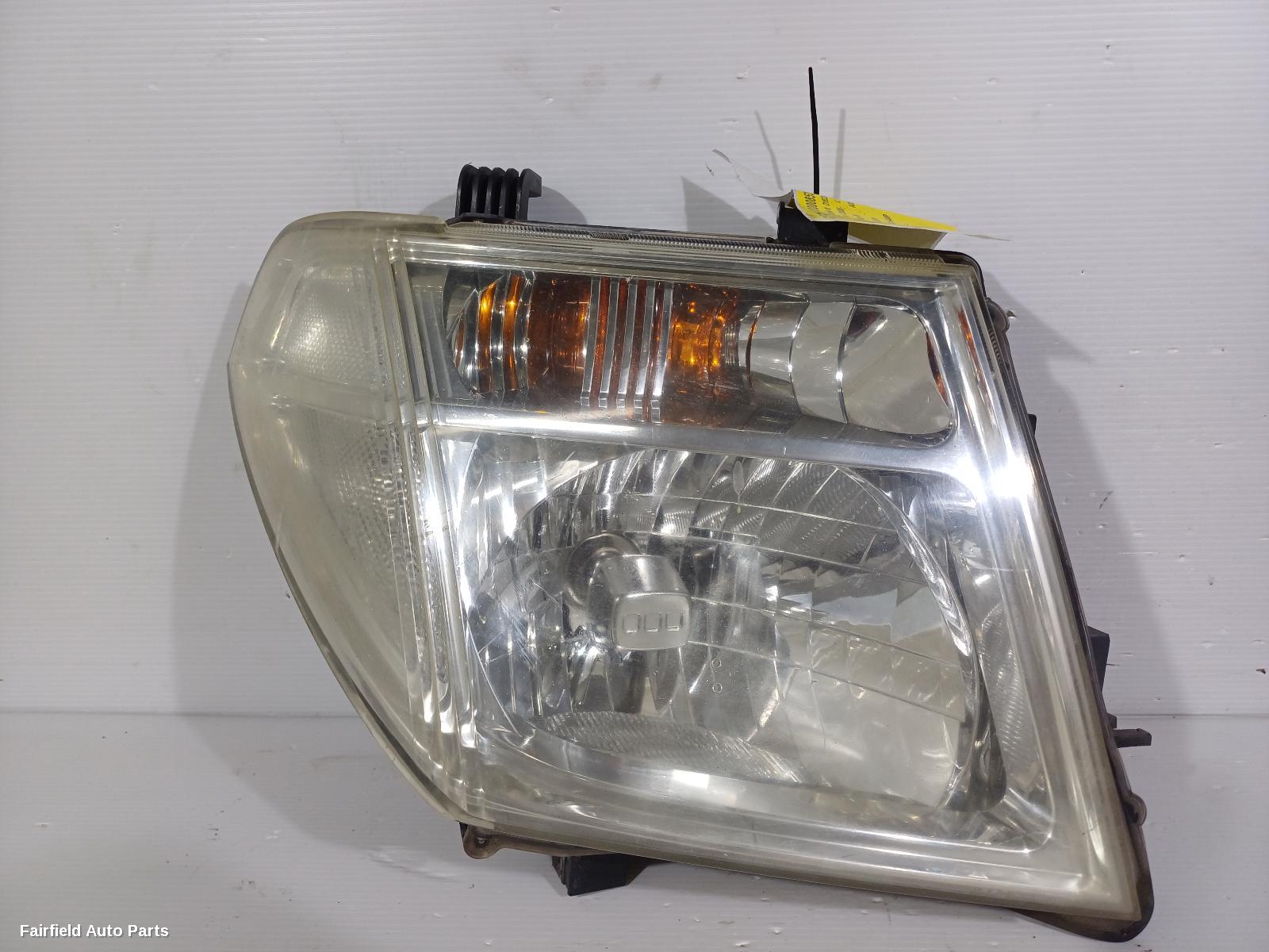 2005-2007 Nissan Pathfinder Right Headlamp