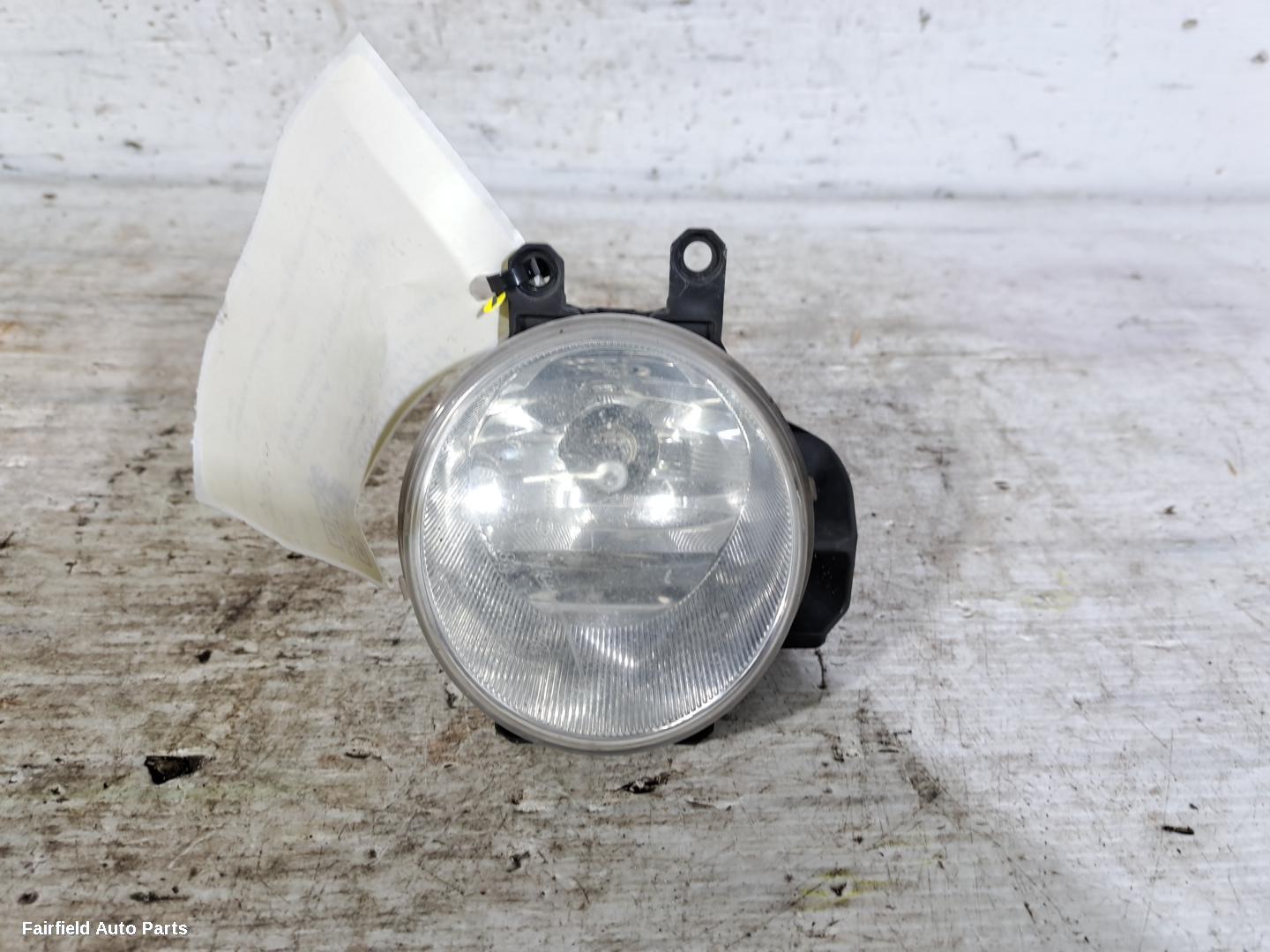 2015-2018 Toyota Corolla Left Indicator Fog Side