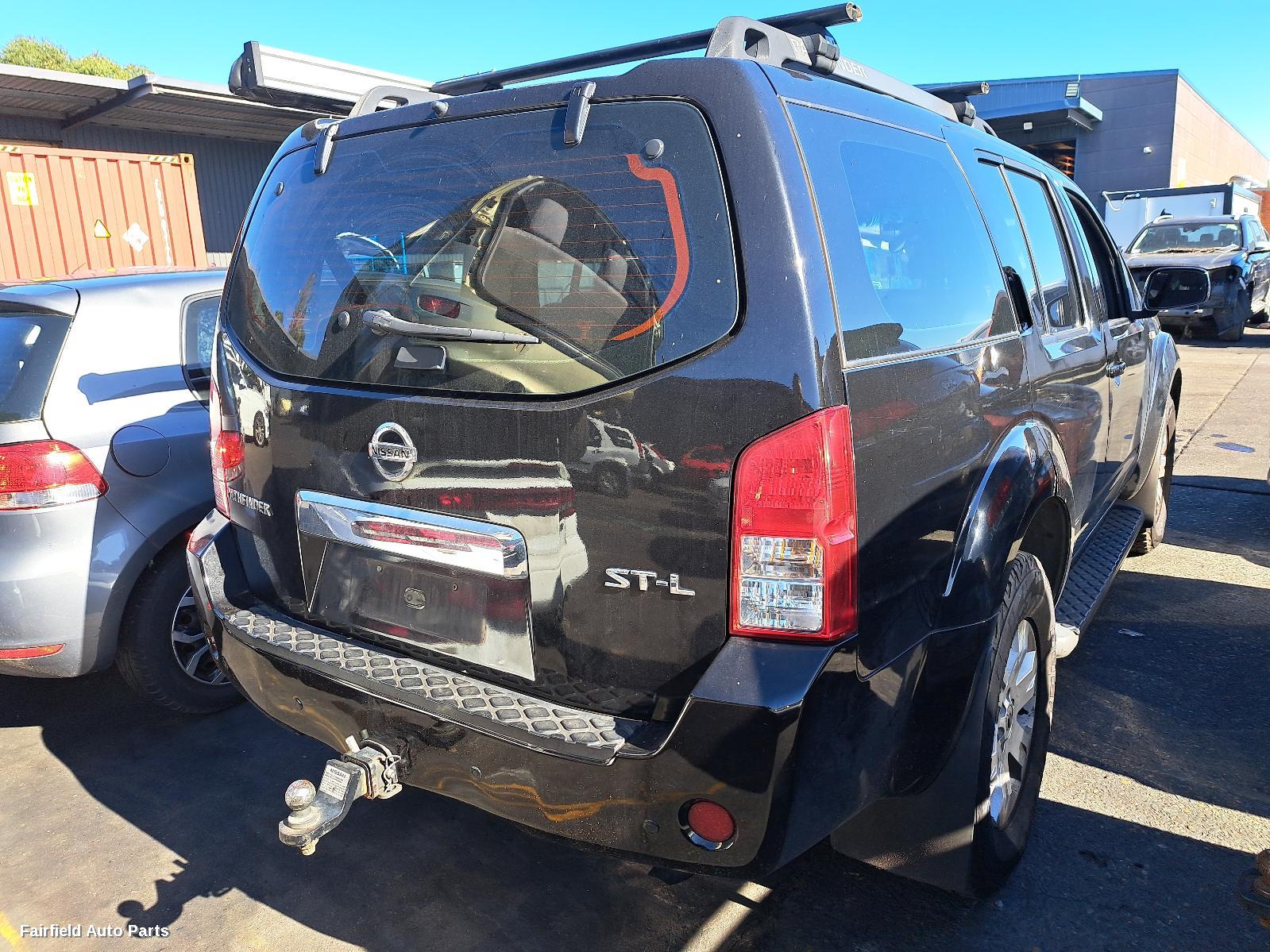 2005-2013 Nissan Pathfinder Right Front Door