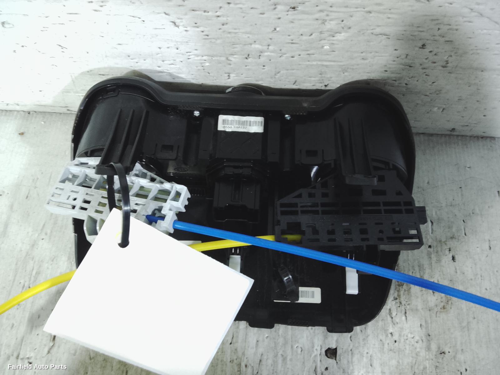 2020-2026 Kia Stonic Heater Ac Controls