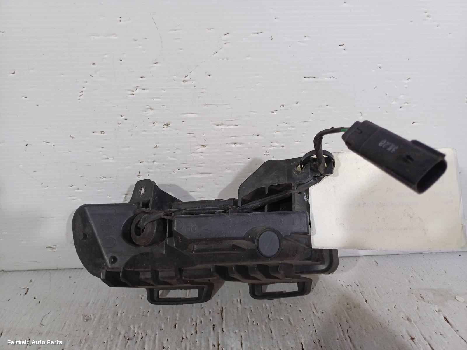 2011-2017 Holden Cruze Right Indicator Fog Side