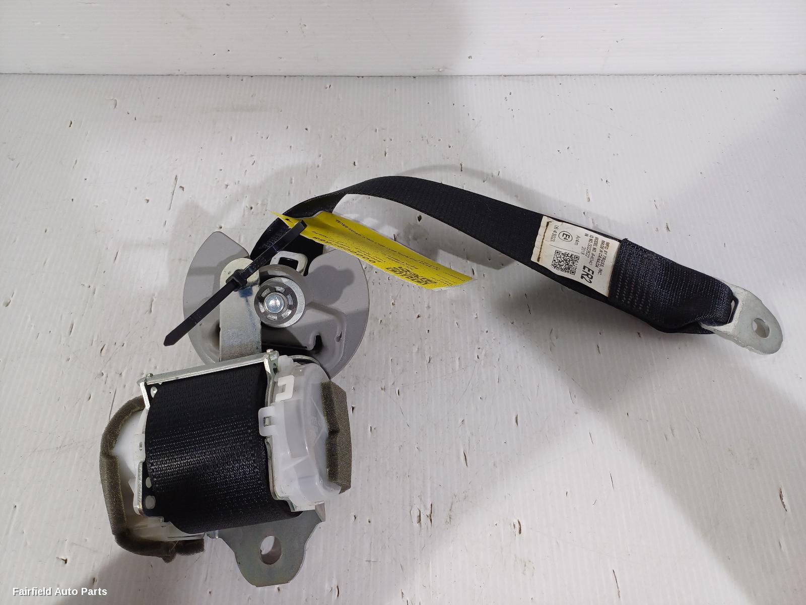 2012-2021 Toyota Kluger Seatbelt Stalk