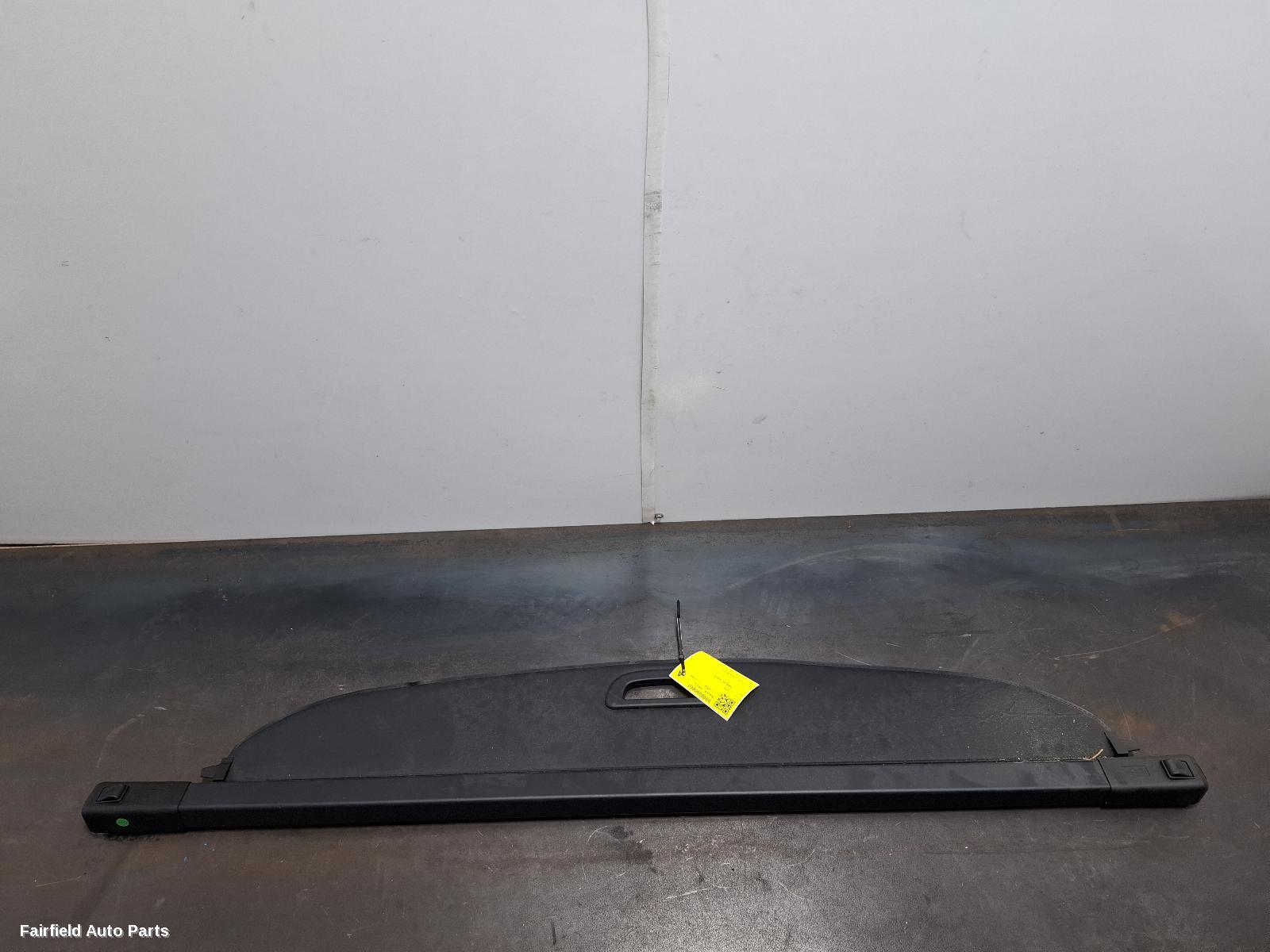 2017-2025 Ldv D90 Parcel Shelf Cargo Blind