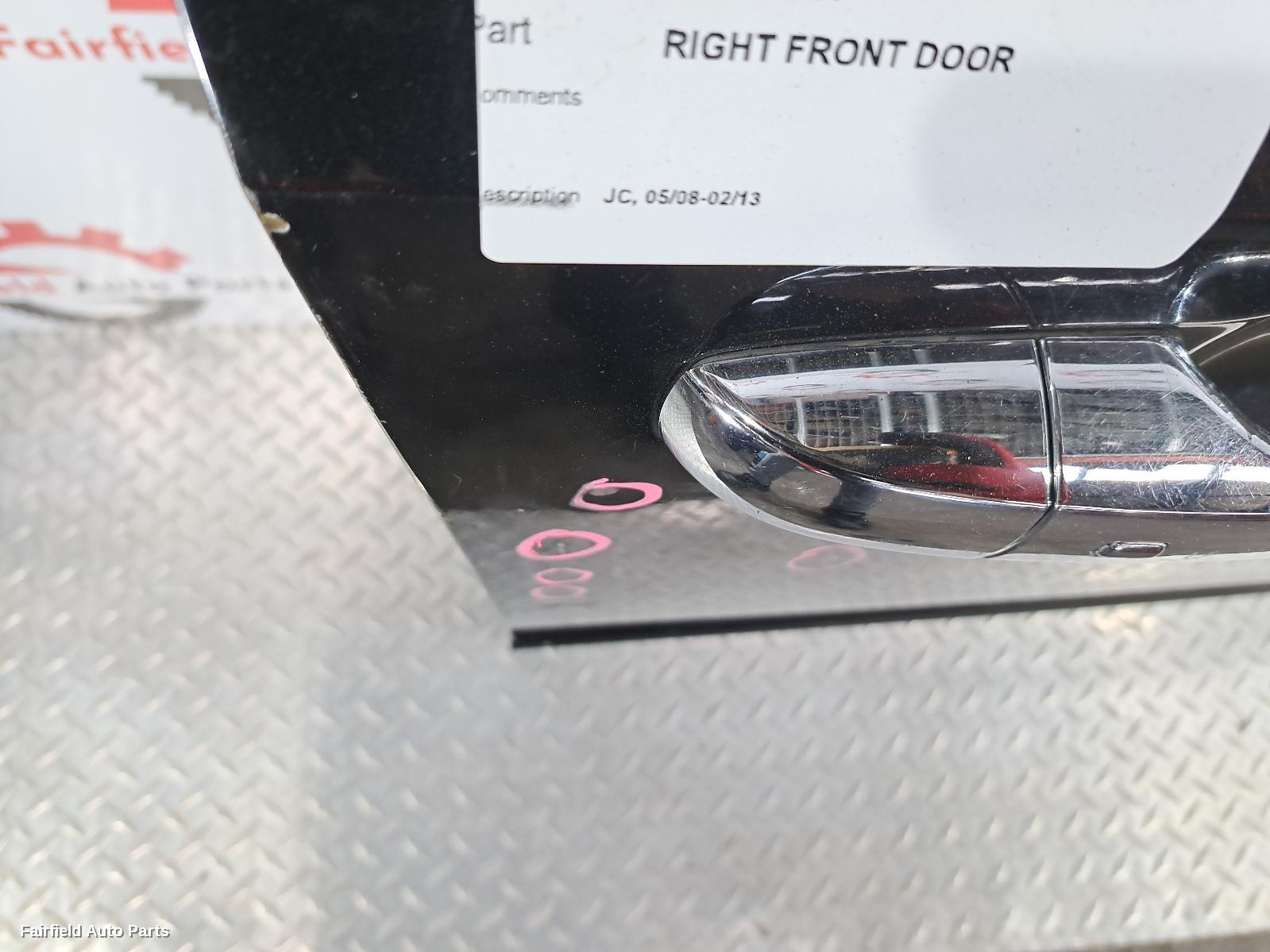 2008-2013 Dodge Journey Right Front Door