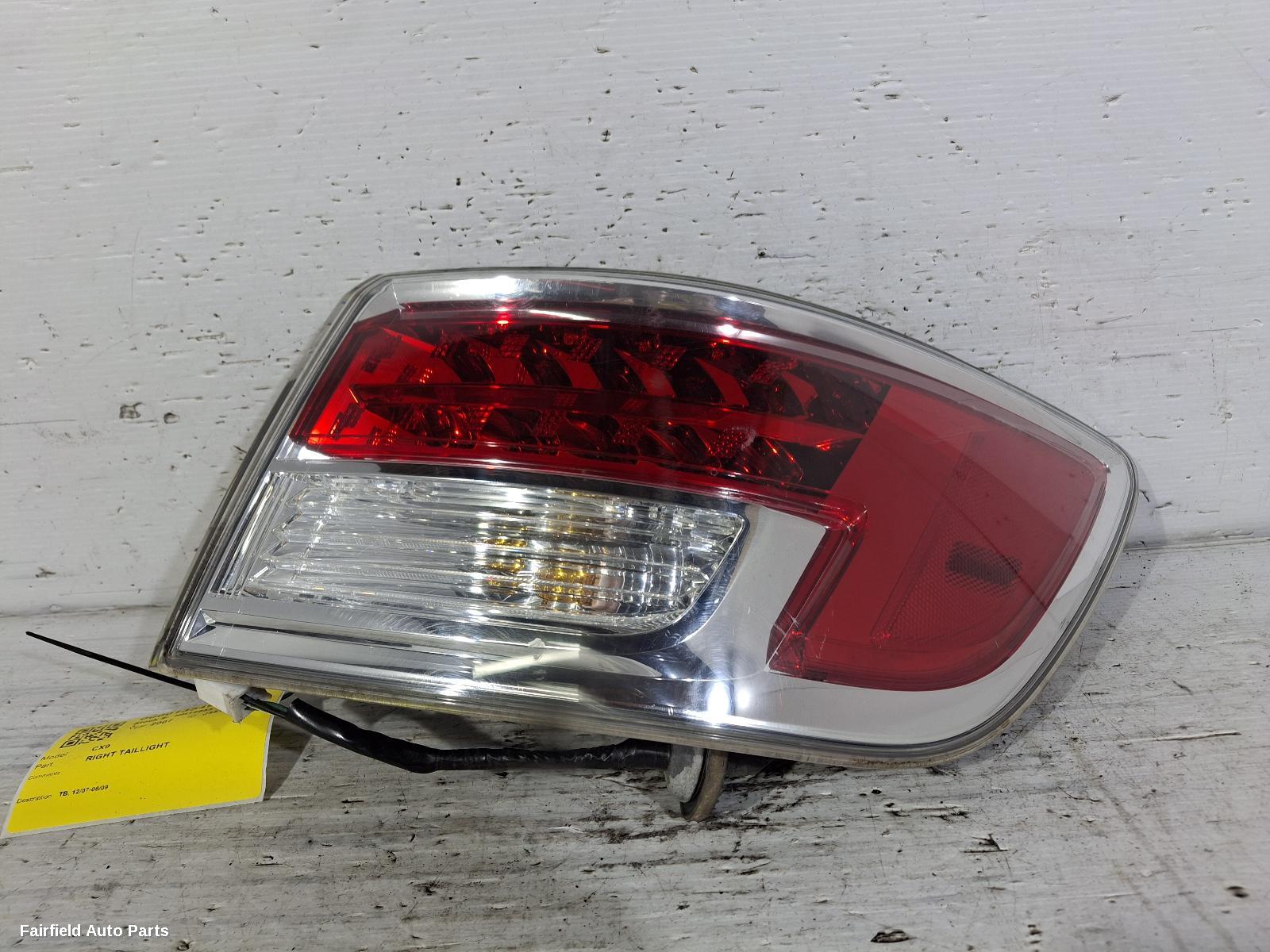 2007-2009 Mazda Cx9 Right Taillight