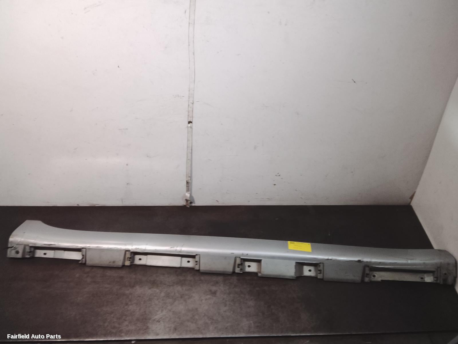 2006-2012 Toyota Aurion Side Step Skirt