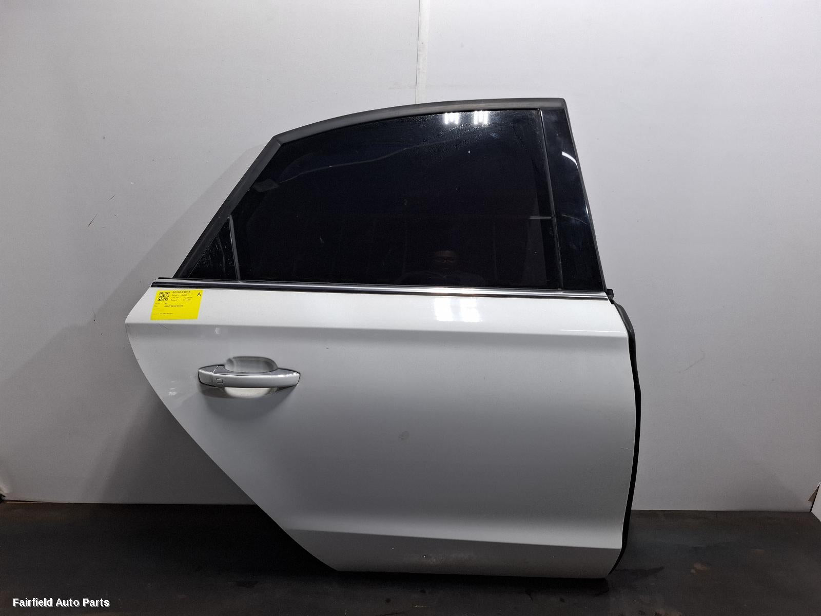 2010-2017 Audi A8 Right Rear Door Sliding