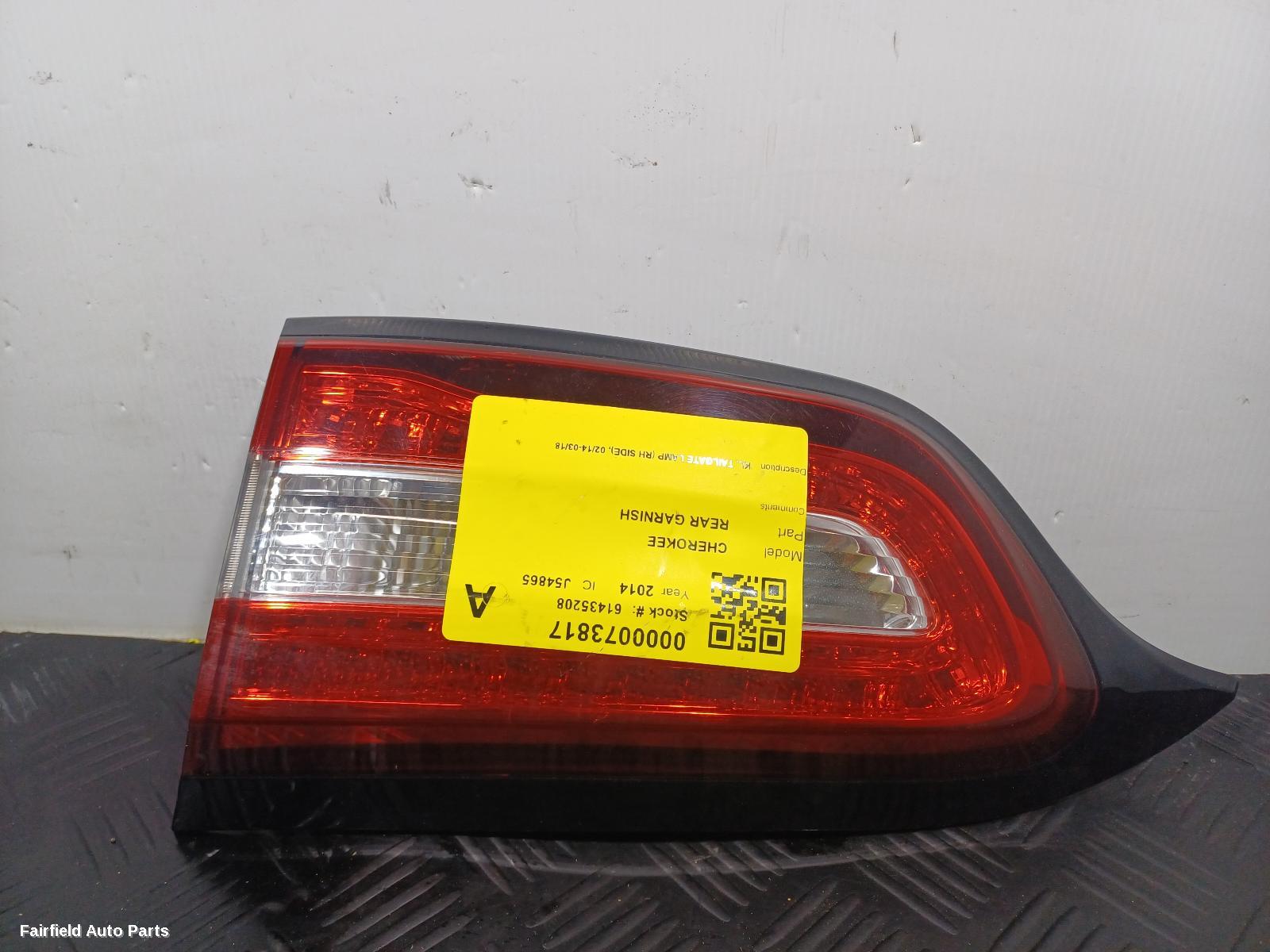 2014-2018 Jeep Cherokee Rear Garnish