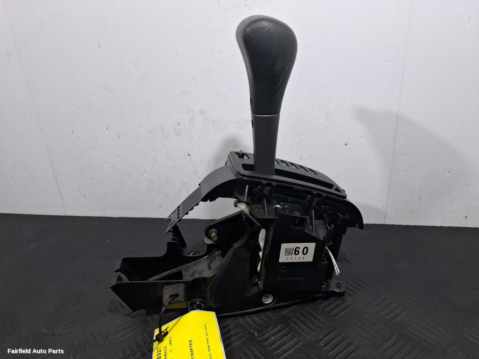 2001-2007 Toyota Corolla Gear Stick Shifter