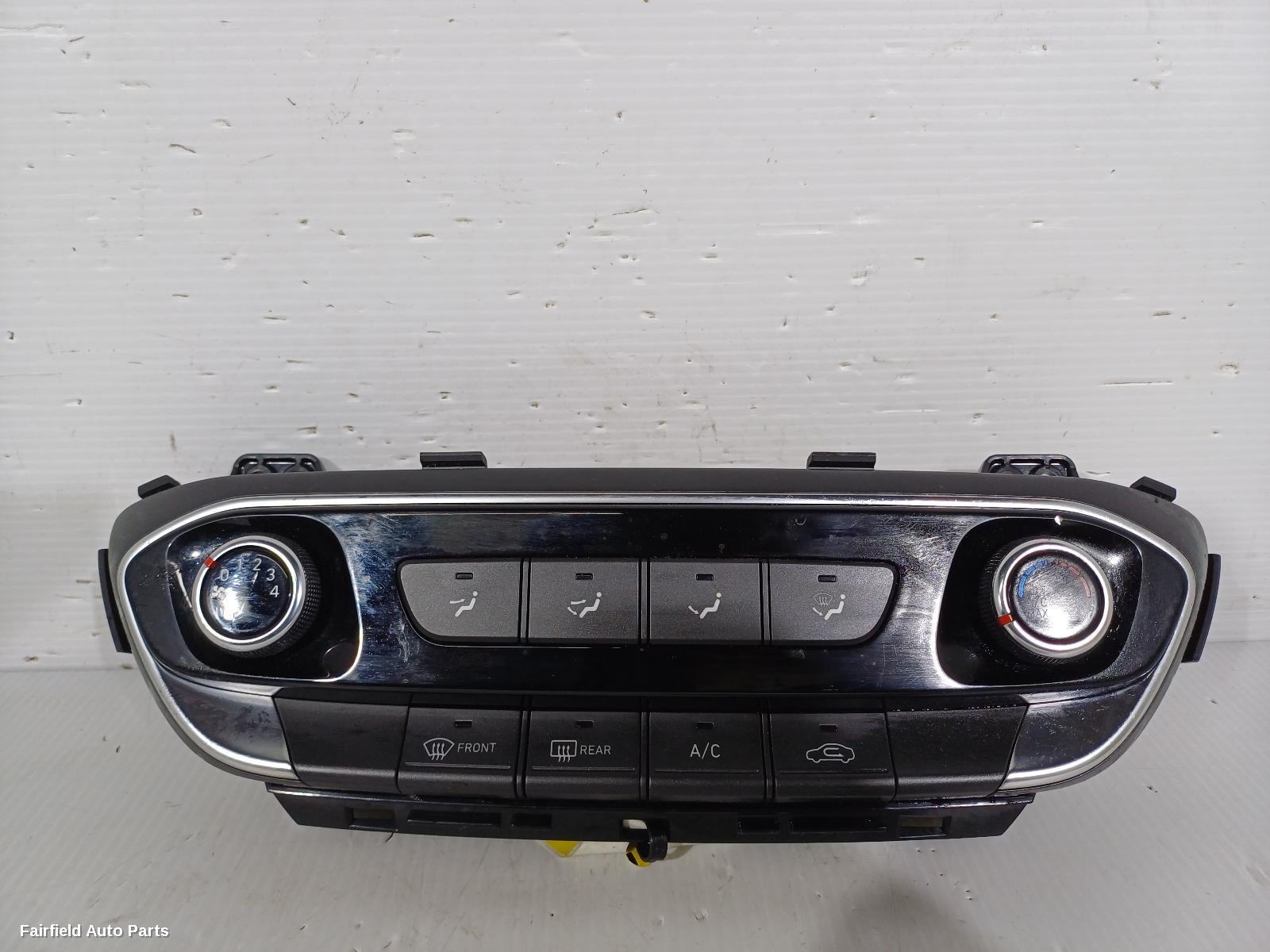 2017-2025 Hyundai I30 Heater Ac Controls