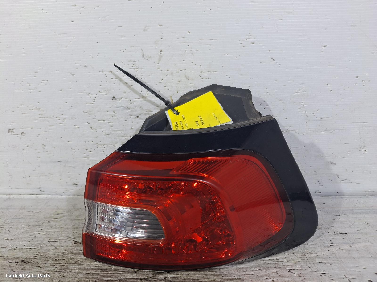 2014-2018 Jeep Cherokee Right Taillight