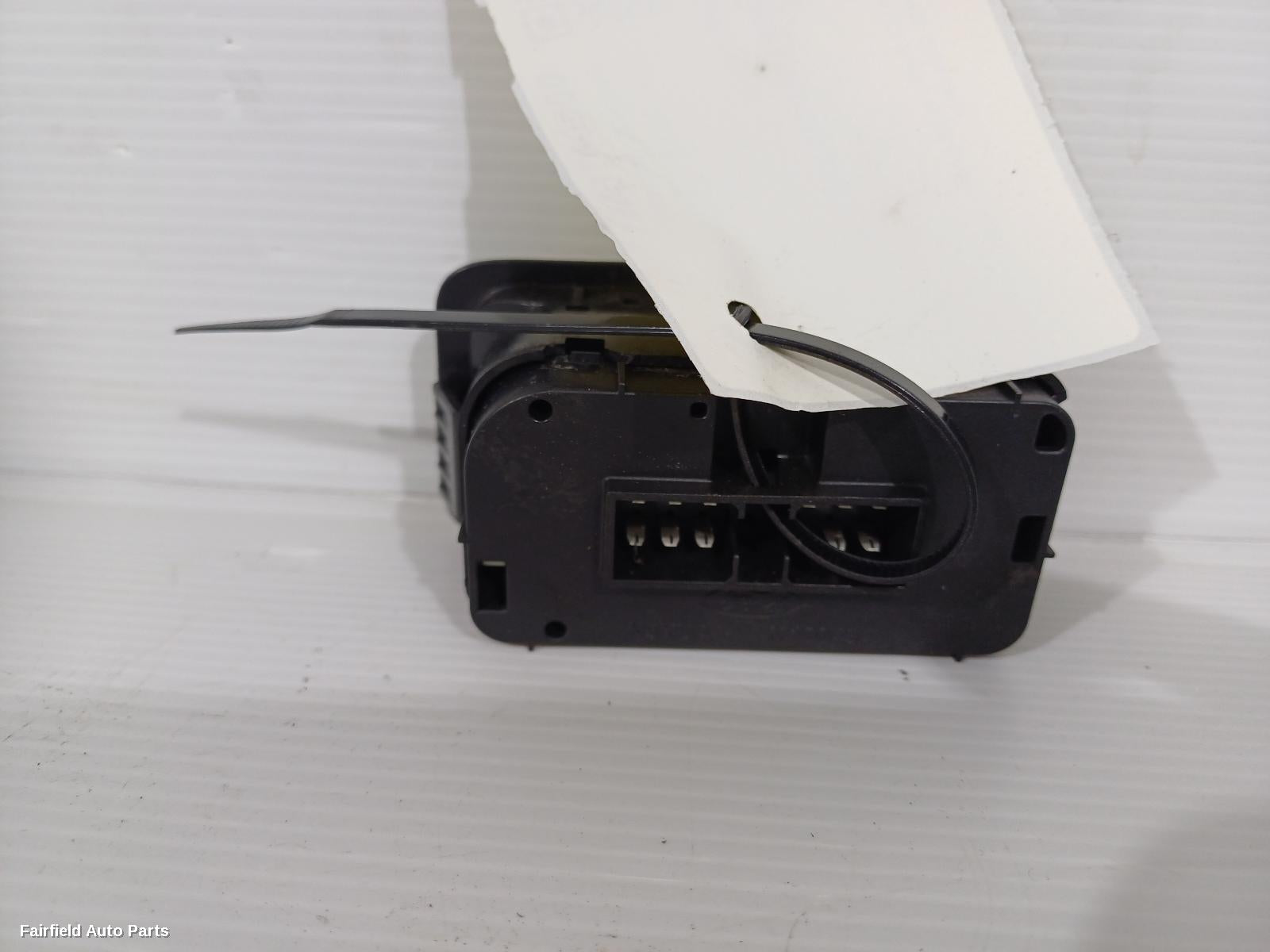 2004-2014 Ford Territory Pwr Dr Wind Switch