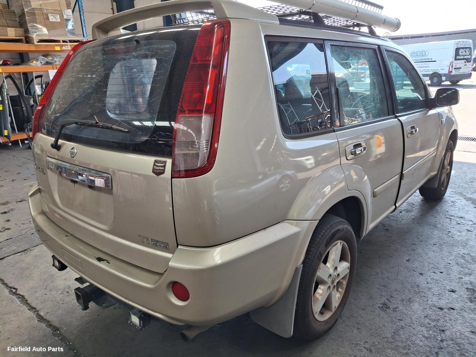 2003-2007 Nissan Xtrail Grille