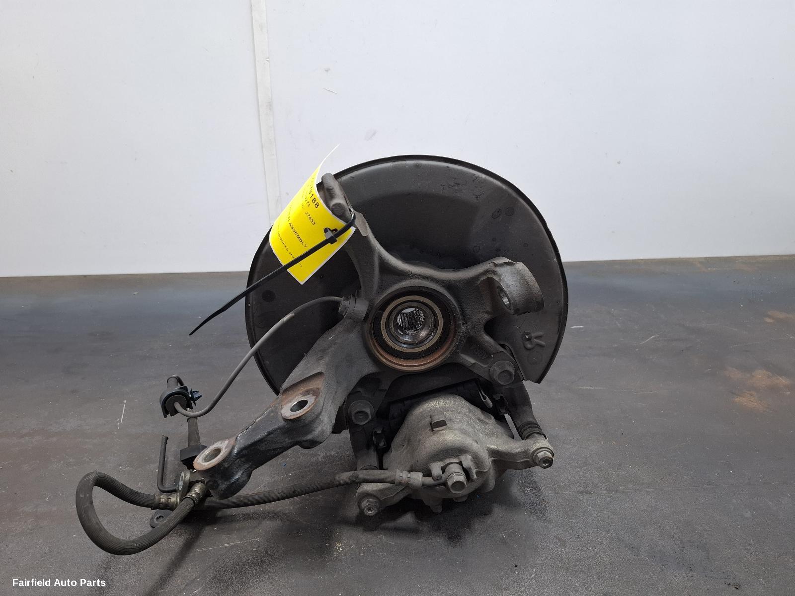 2009-2011 Honda Civic Right Front Hub Assembly