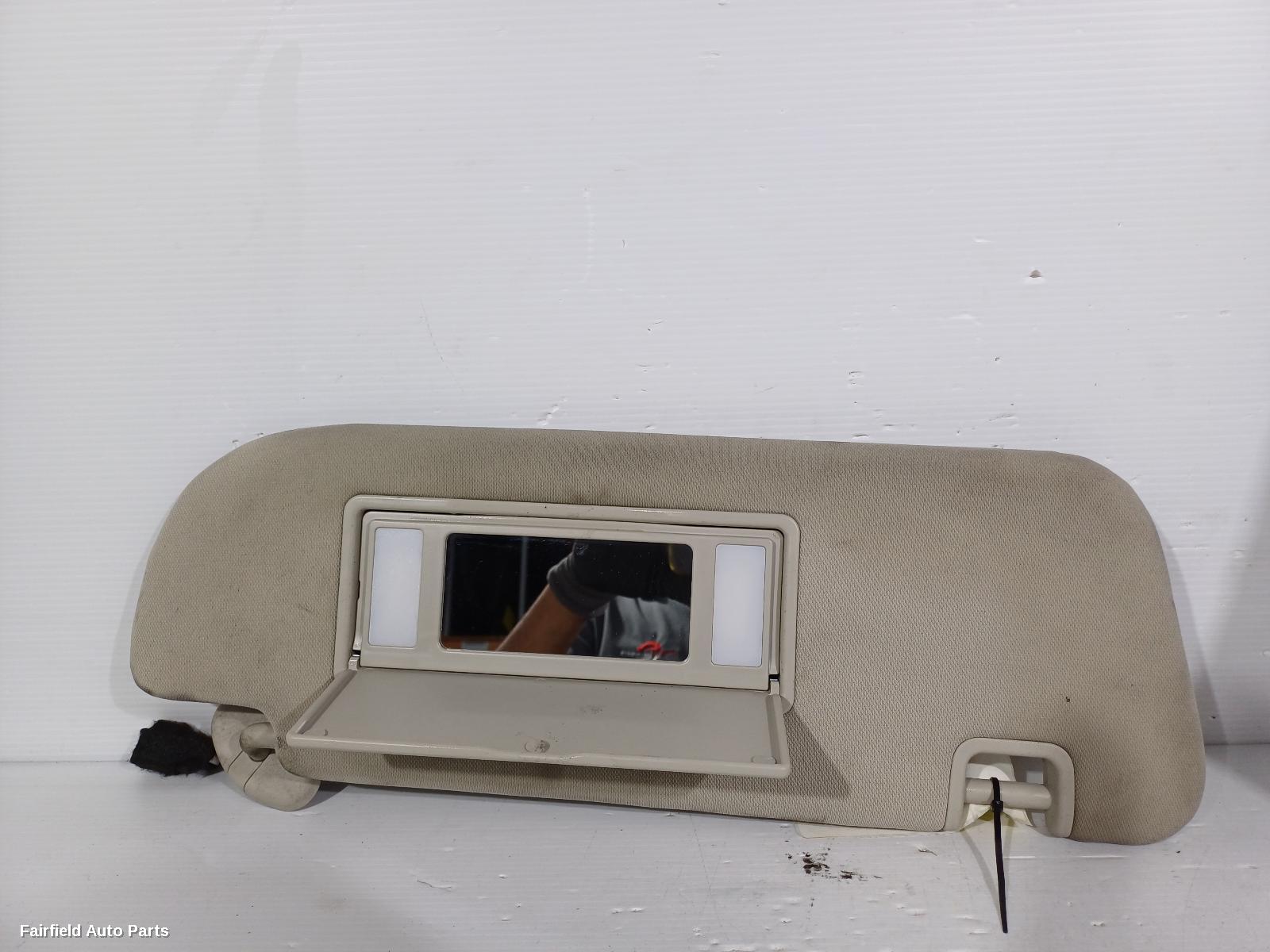 2017-2025 Ldv D90 Sunvisor