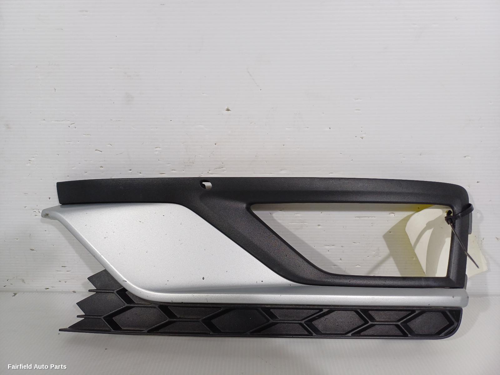 2012-2017 Volkswagen Golf Grille