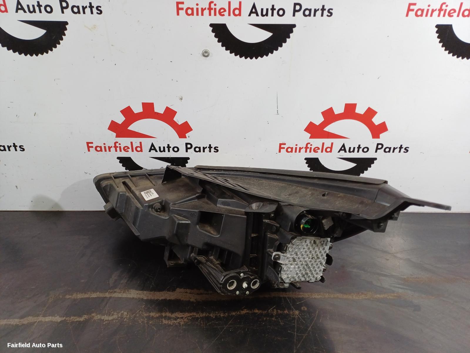 2017-2021 Hyundai I30 Right Headlamp