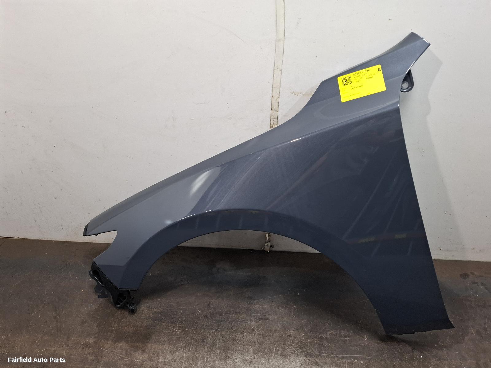 2019-2026 Mazda 3 Left Guard