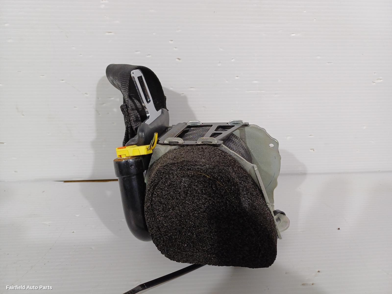 2016-2026 Alfa Romeo Giulia Seatbelt Stalk