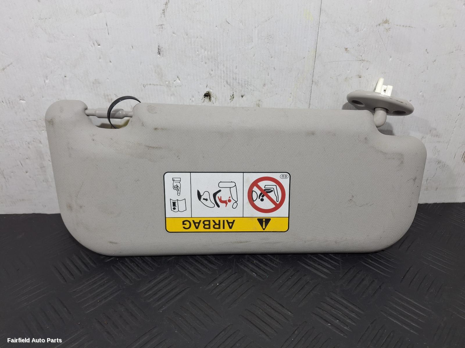 2018-2025 Toyota Rav4 Sunvisor
