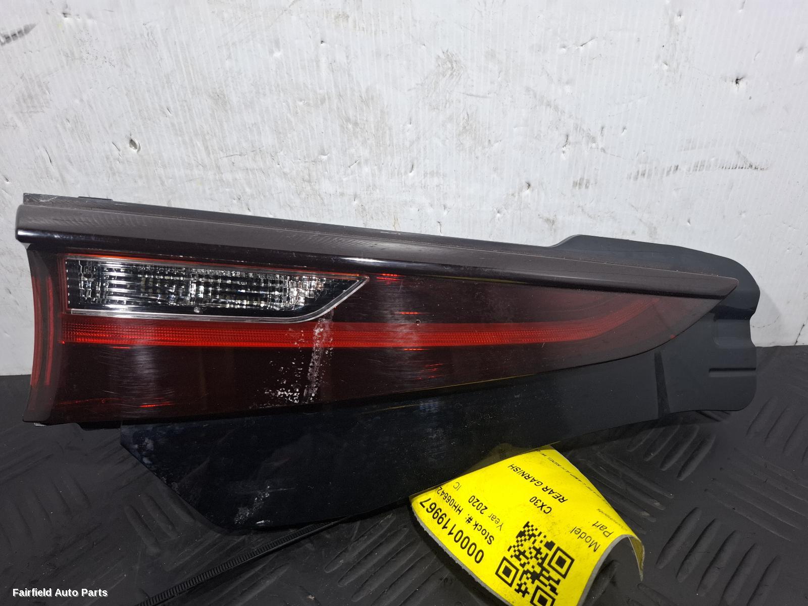 2019-2025 Mazda Cx30 Rear Garnish