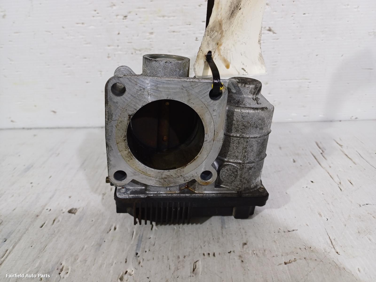 2000-2005 Nissan Pulsar Throttle Body