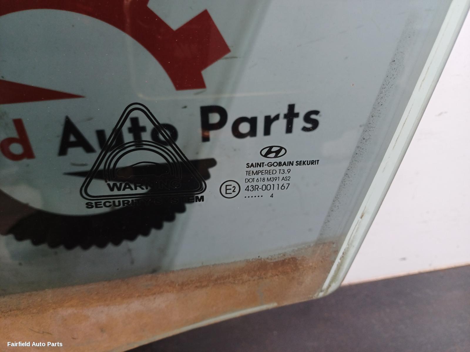 2012-2016 Hyundai I30 Left Front Door Window