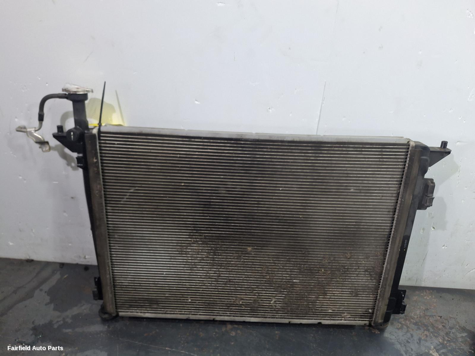 2014-2020 Kia Carnival/grand Carnival Radiator