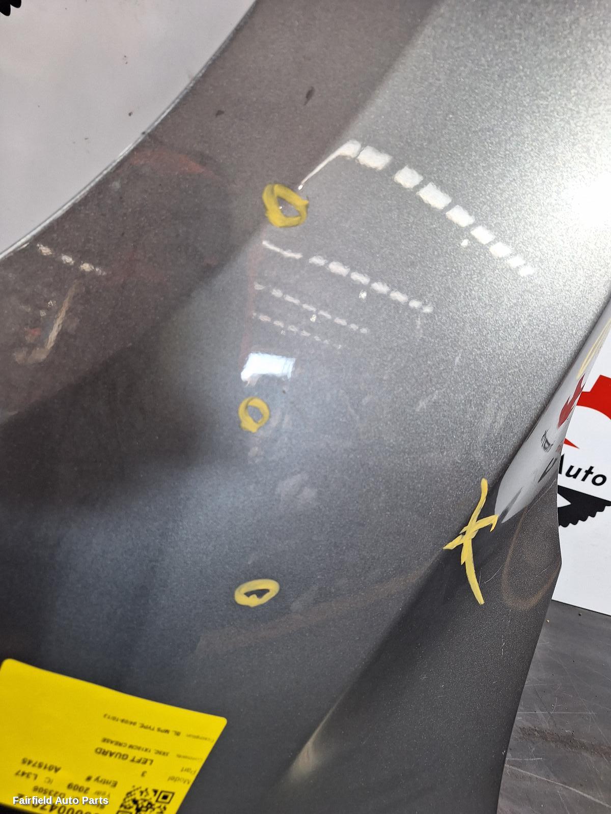 2009-2013 Mazda 3 Left Guard