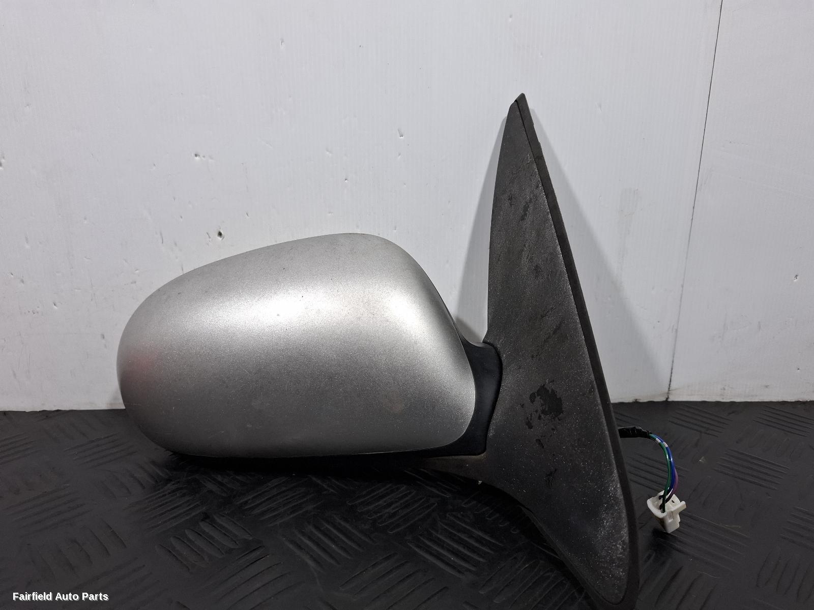 2003-2005 Nissan Pulsar Right Door Mirror