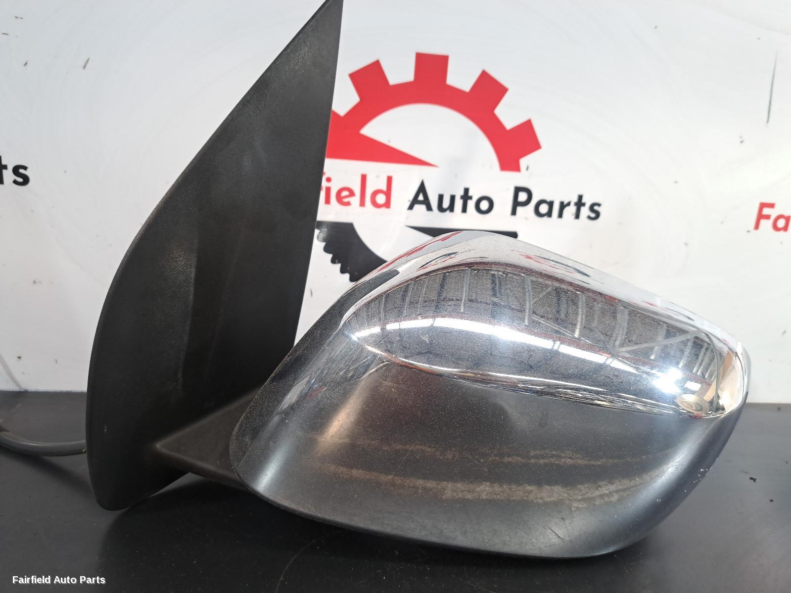 2005-2007 Nissan Pathfinder Left Door Mirror