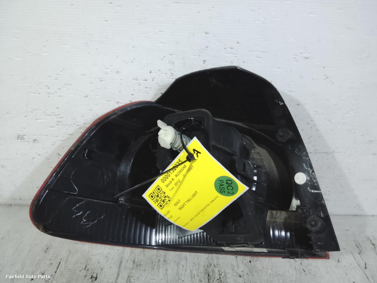 2008-2013 Volkswagen Golf Right Taillight