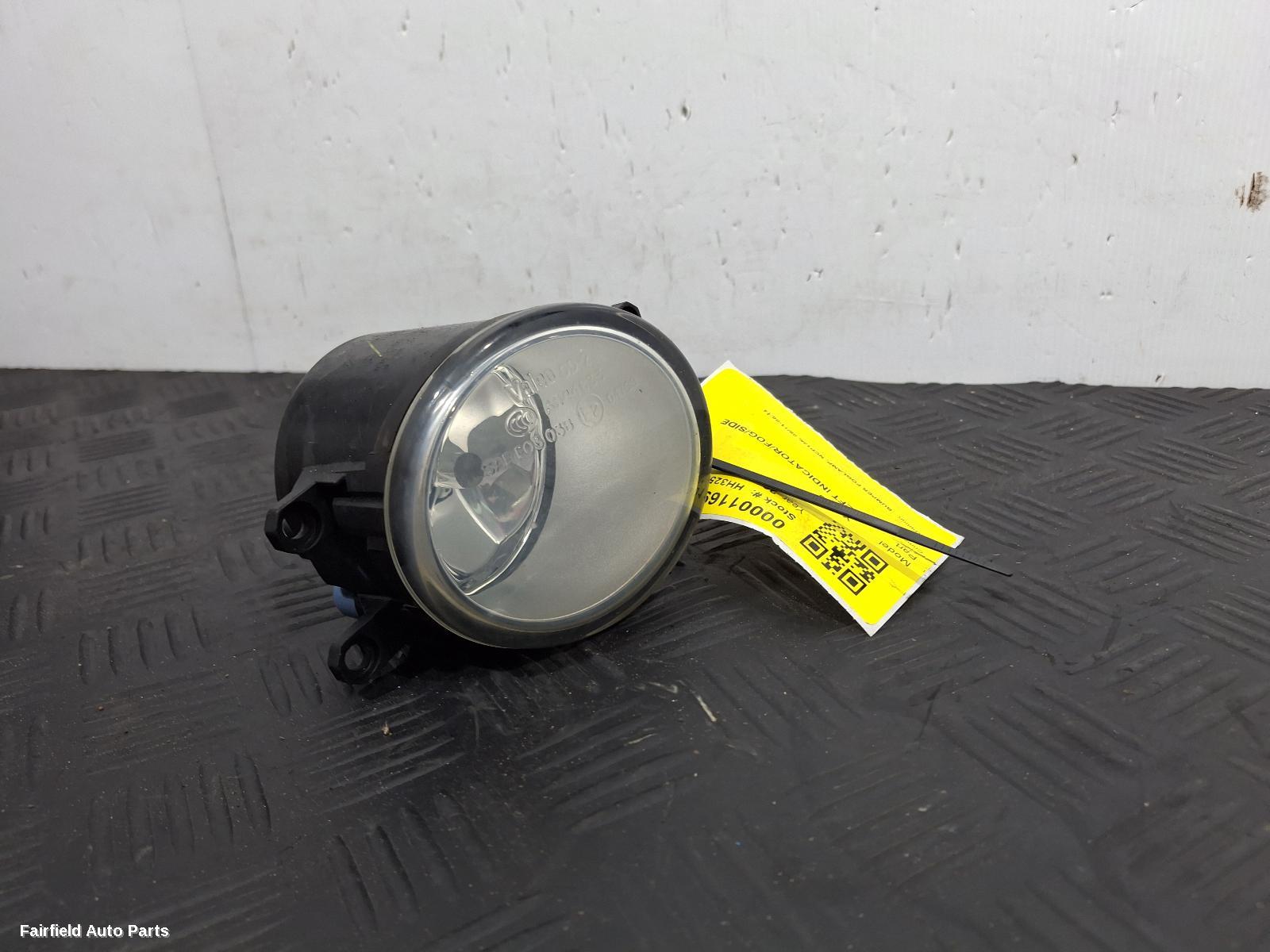 2011-2014 Toyota Yaris Left Indicator Fog Side