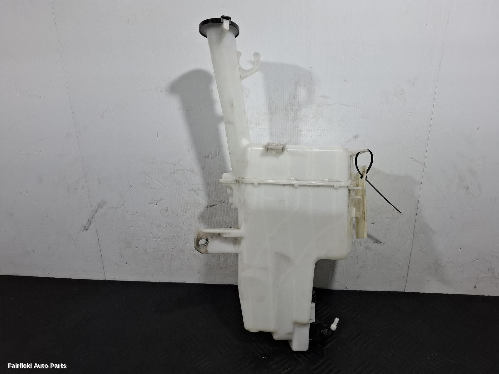 2020-2026 Toyota Yaris Cross Washer Bottle