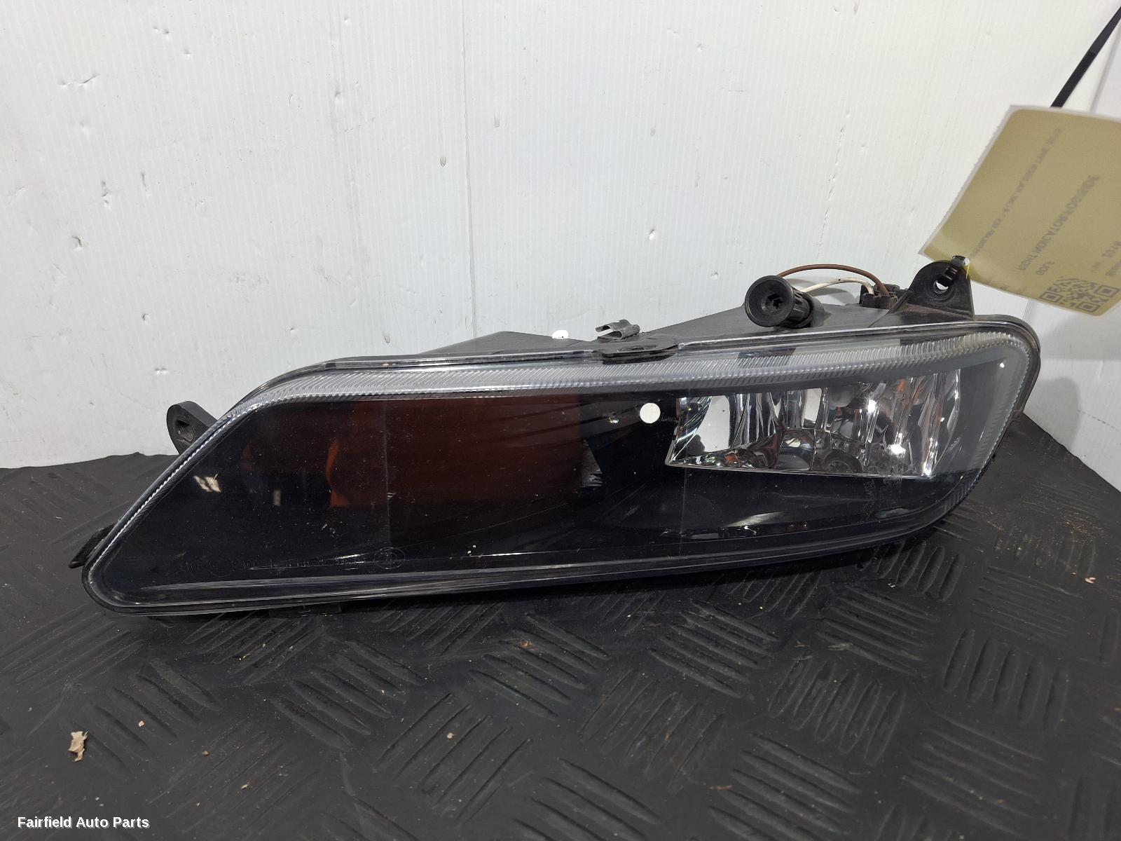 2012-2017 Volkswagen Golf Right Indicator Fog Side