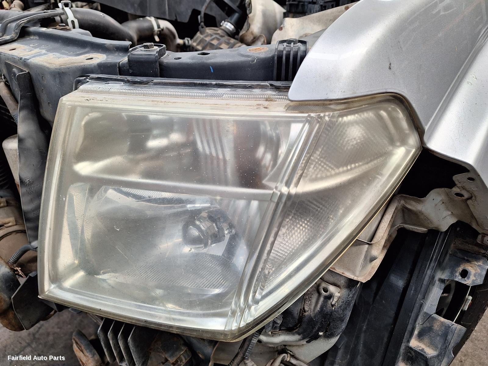 2005-2015 Nissan Navara Left Guard
