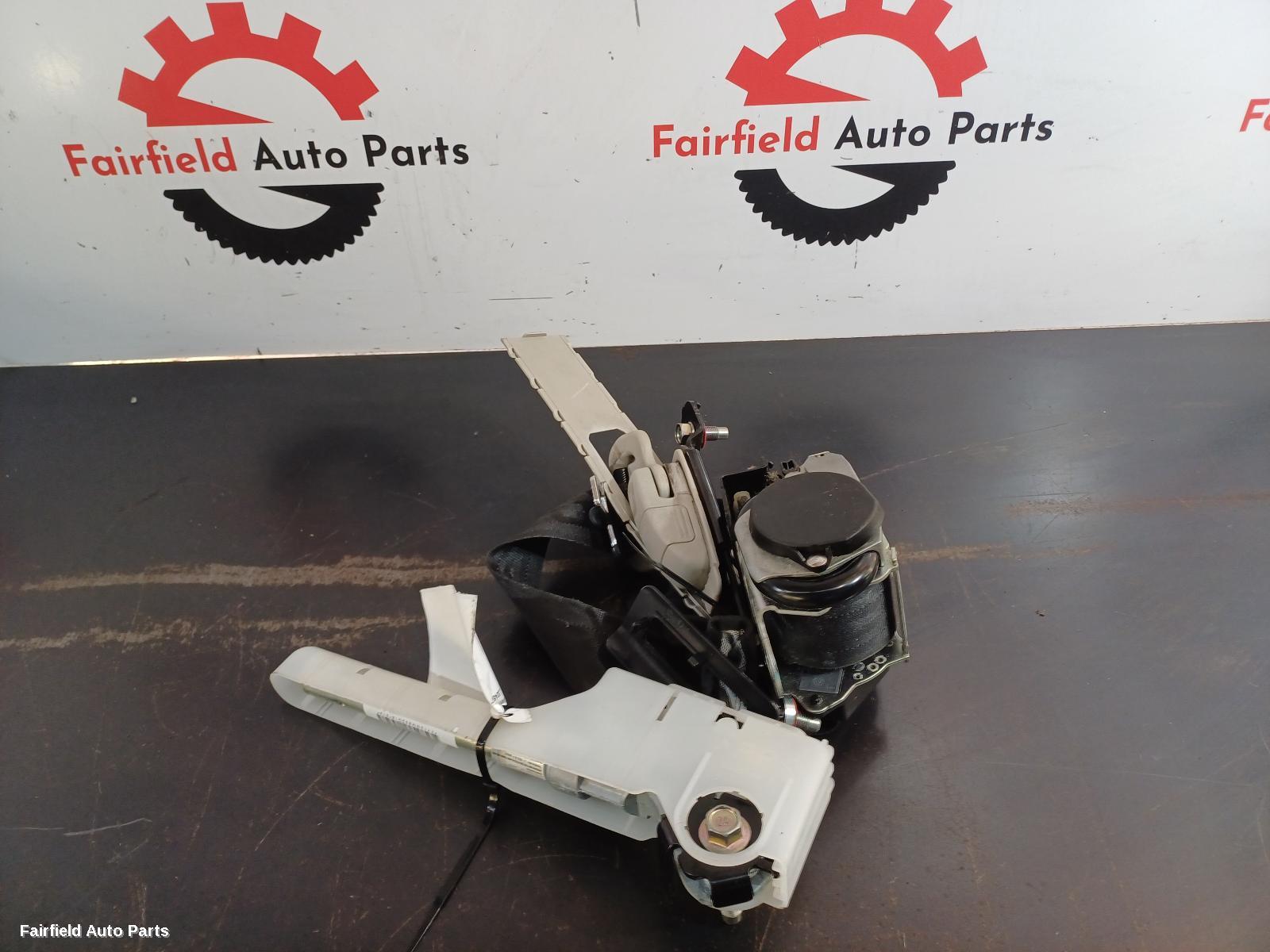 2010-2019 Nissan Juke Seatbelt Stalk