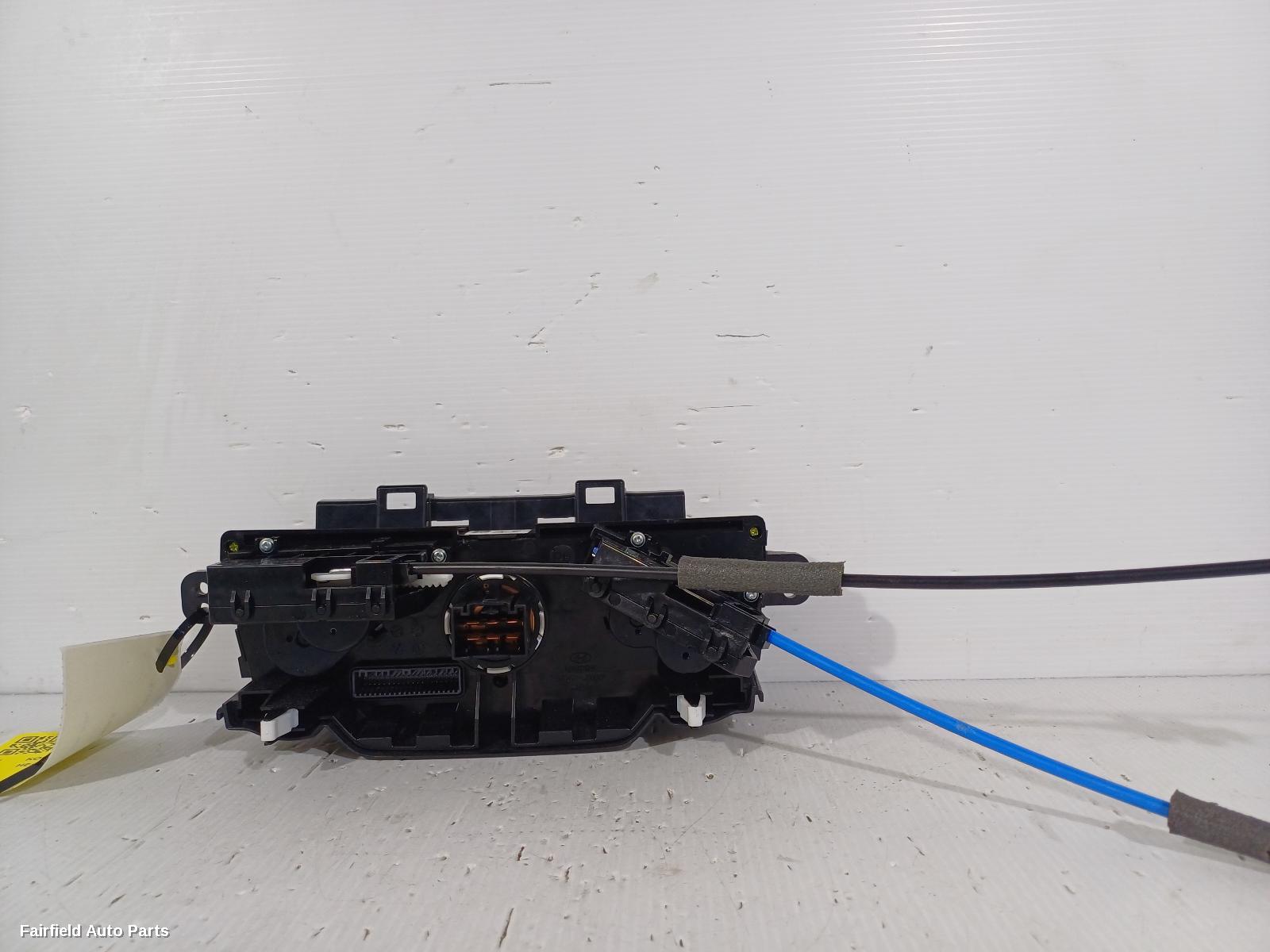 2017-2023 Hyundai Kona Heater Ac Controls