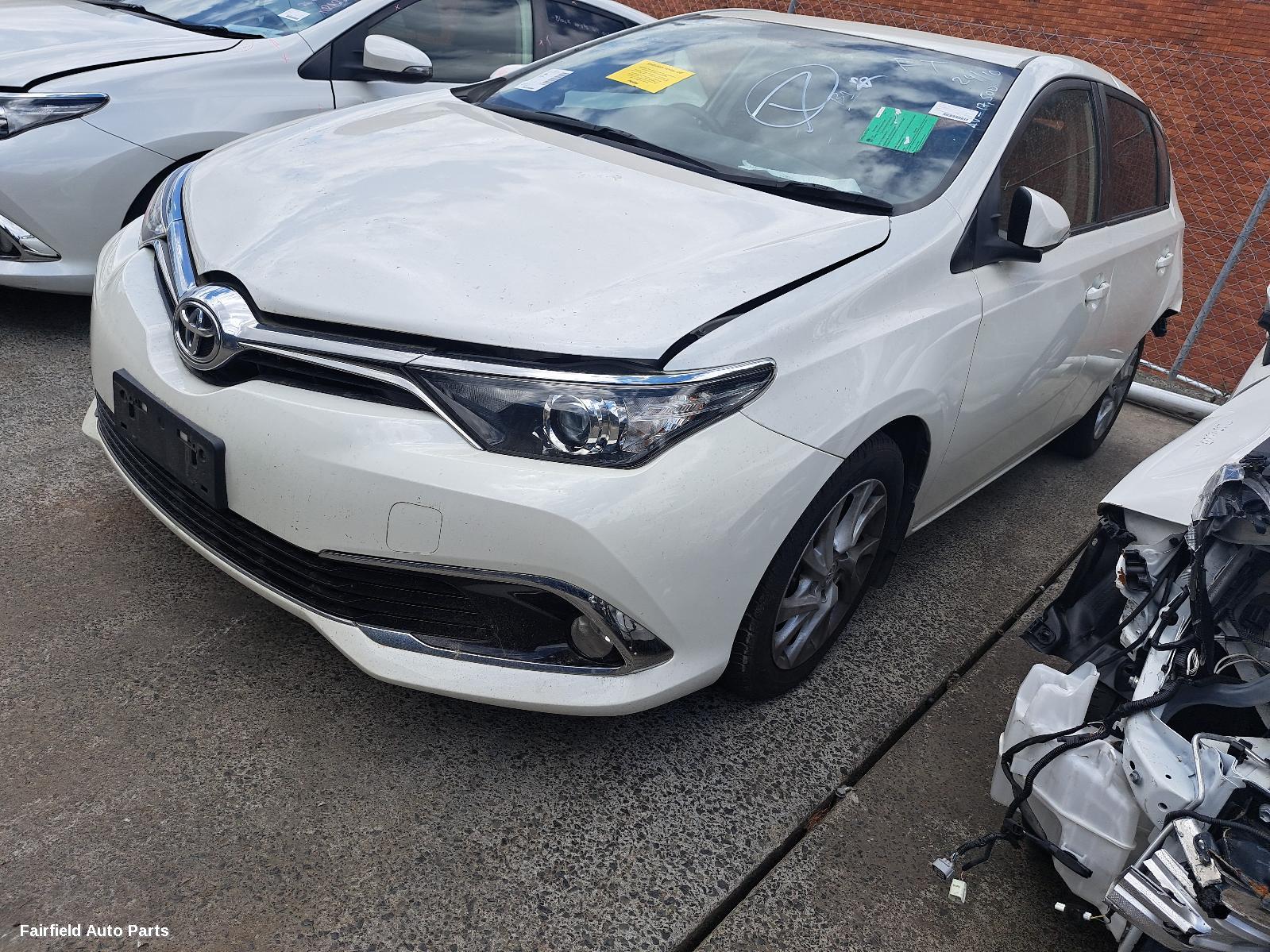 2015-2018 Toyota Corolla Instrument Cluster