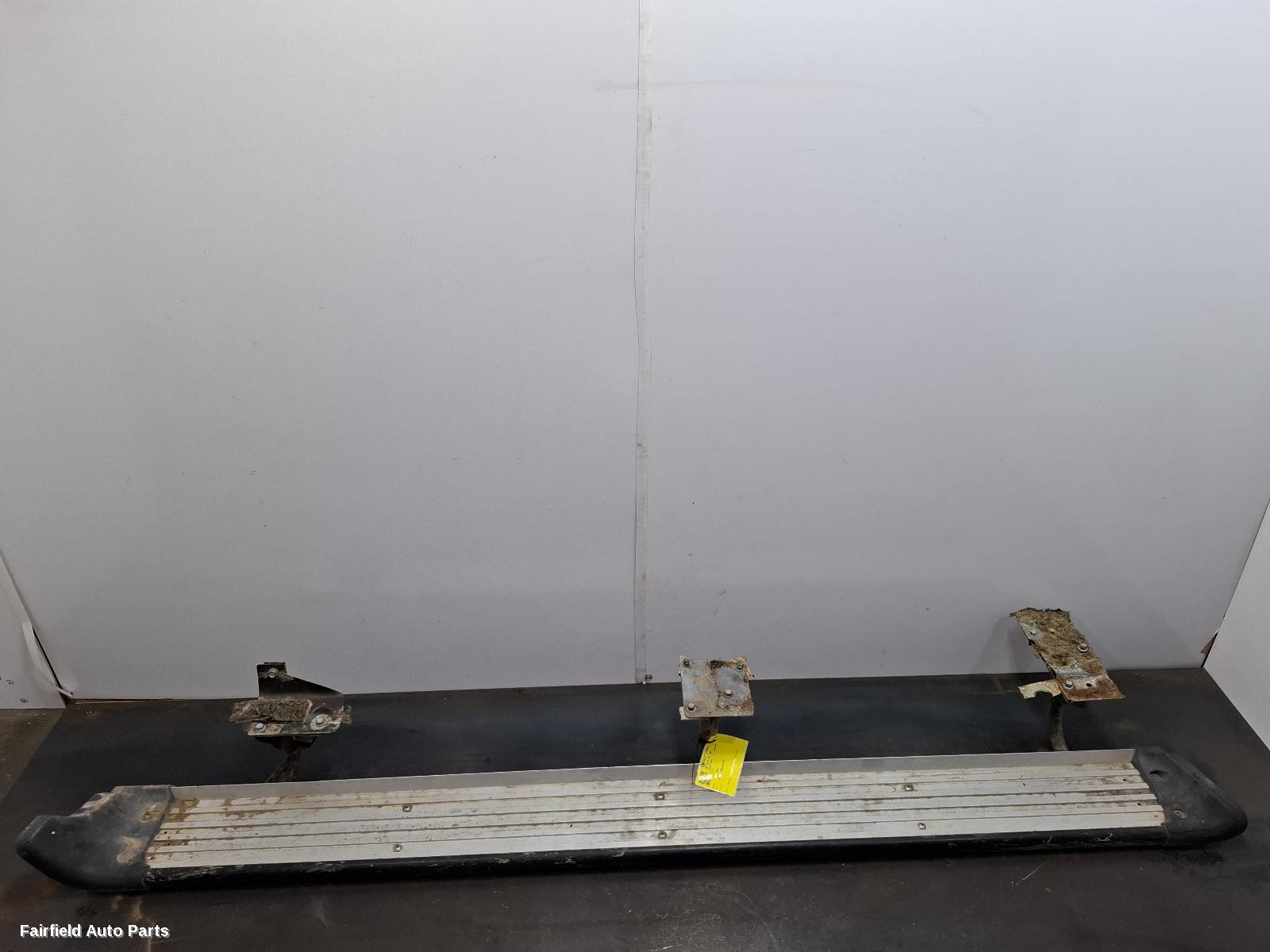 1997-2015 Nissan Navara Side Step Skirt